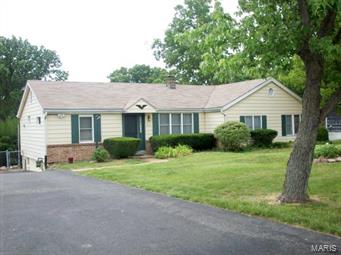 5637 Heintz Road St. Louis, MO 63129 - Photo 1 of 1 Gallery Image 1
