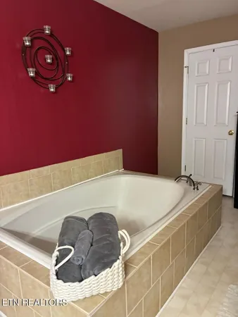 $400,000 | 540 Monday Road, Corryton, TN 37721