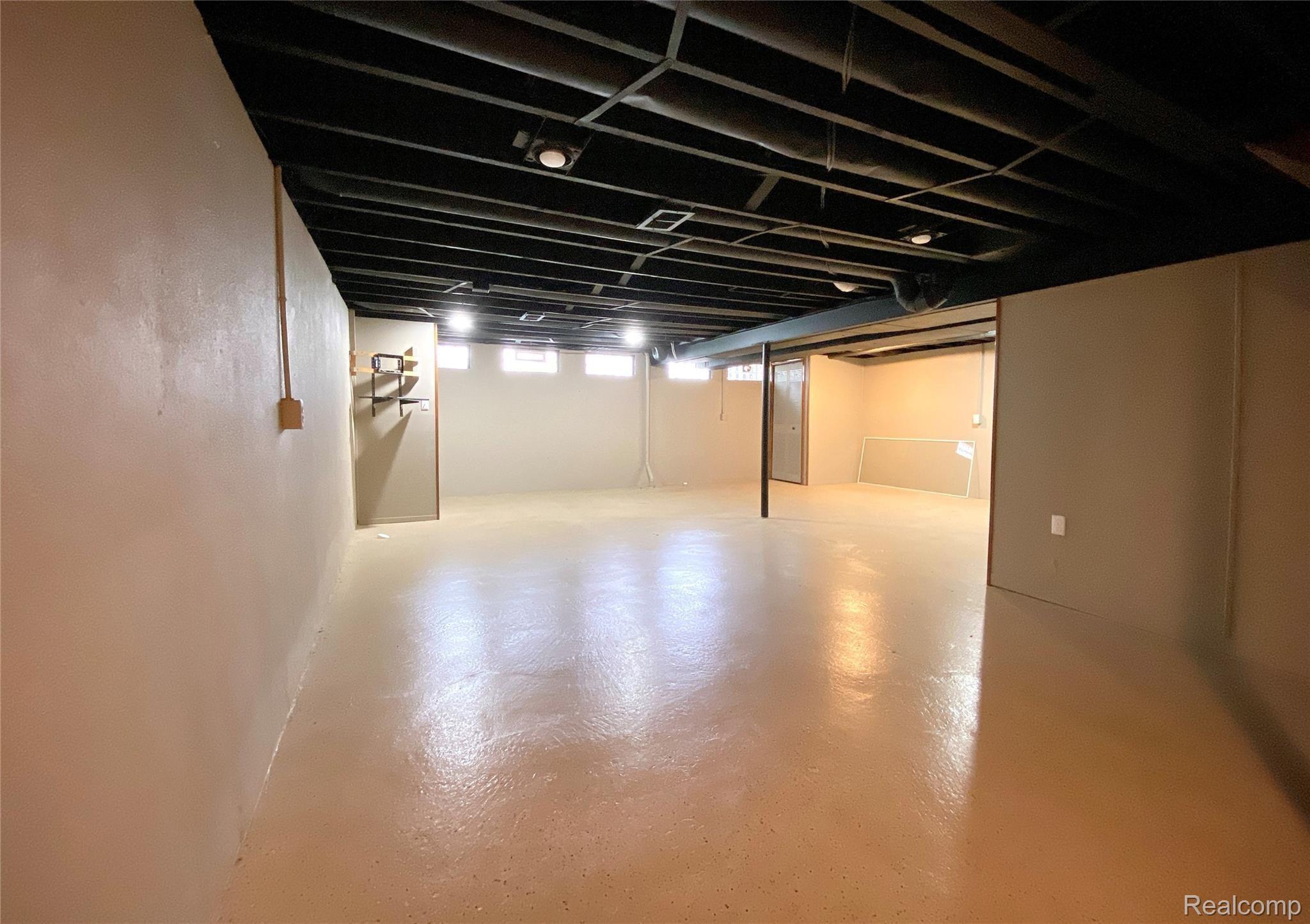 1158 East Fairview Lane Rochester, MI 48306 - Photo 37 of 39 Basement a.jpeg