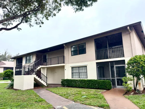 $2,000 | 4205 South 57th Avenue, Unit G, Greenacres, FL 33463