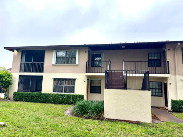 $2,000 | 4205 South 57th Avenue, Unit G, Greenacres, FL 33463