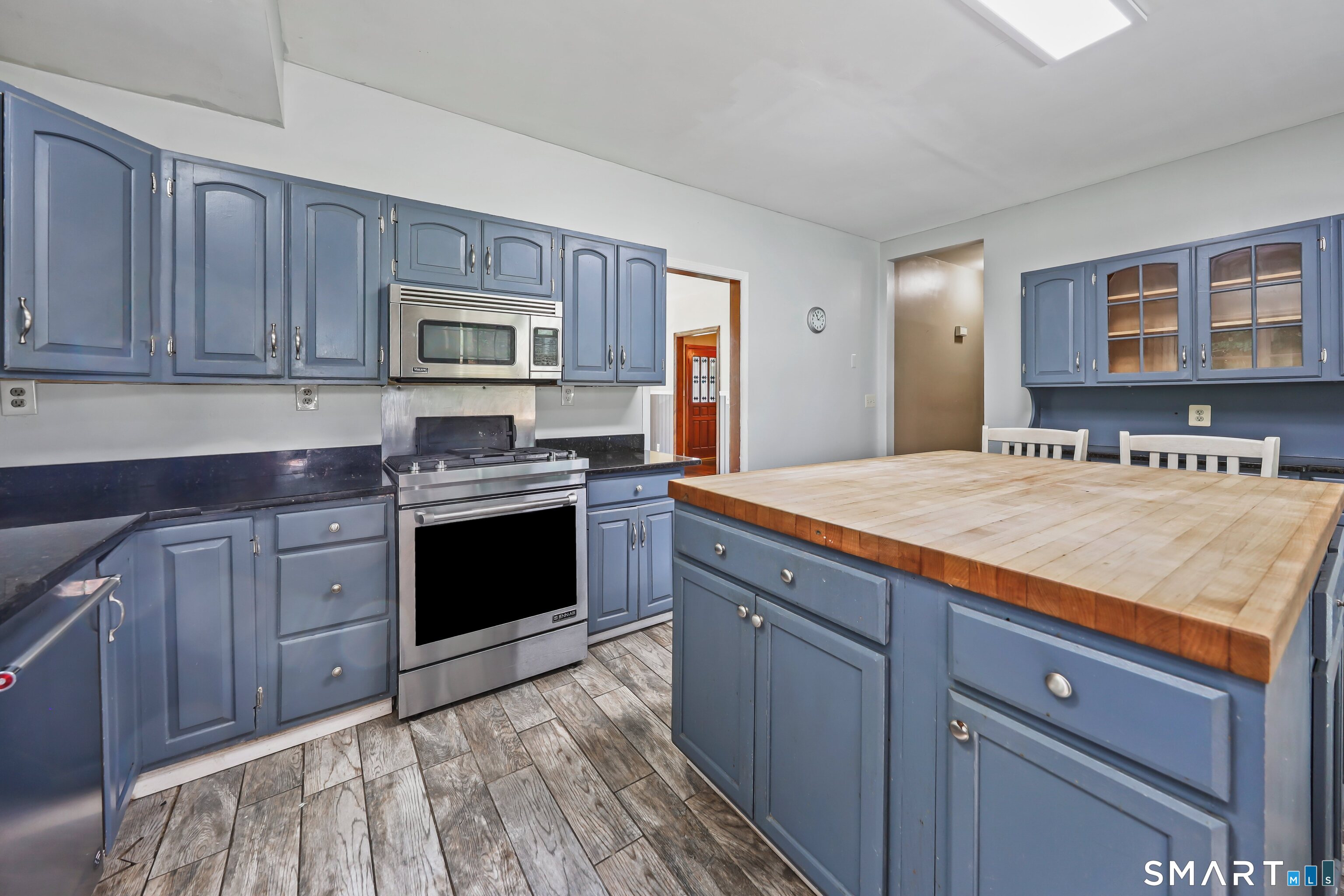 45 Carmel Road Bethany, CT 06524 - Photo 12 of 34