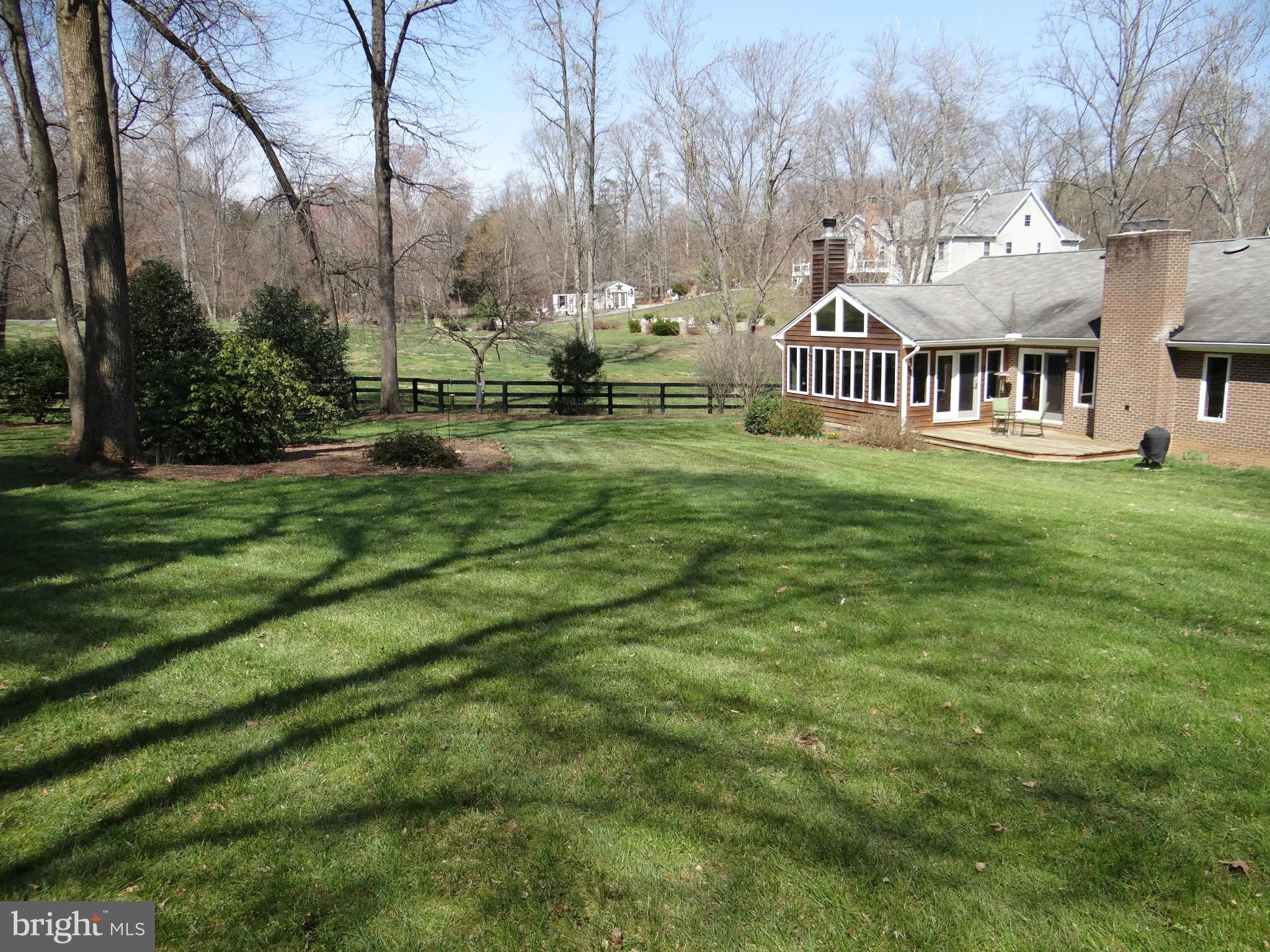11421 Popes Head Road Fairfax, VA 22030 - Photo 26 of 27 Rear Fenced Yard