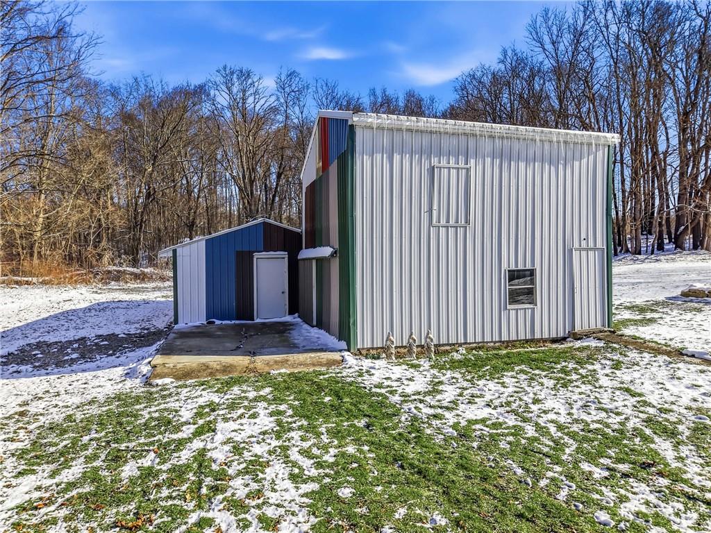 1173 Fredonia Road Hadley, PA 16130 - Photo 9 of 48