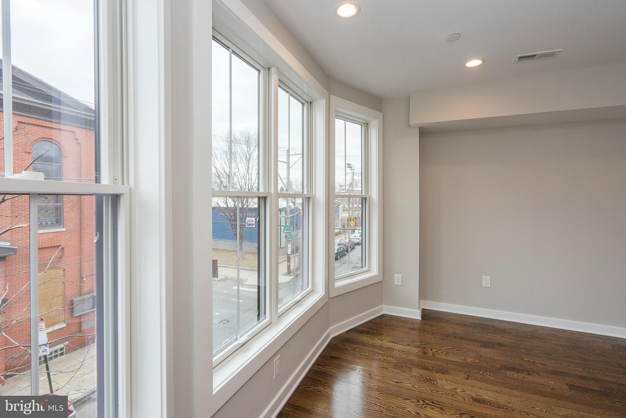 1641 Fitzwater Street, Unit B Philadelphia, PA 19146 - Photo 16 of 36
