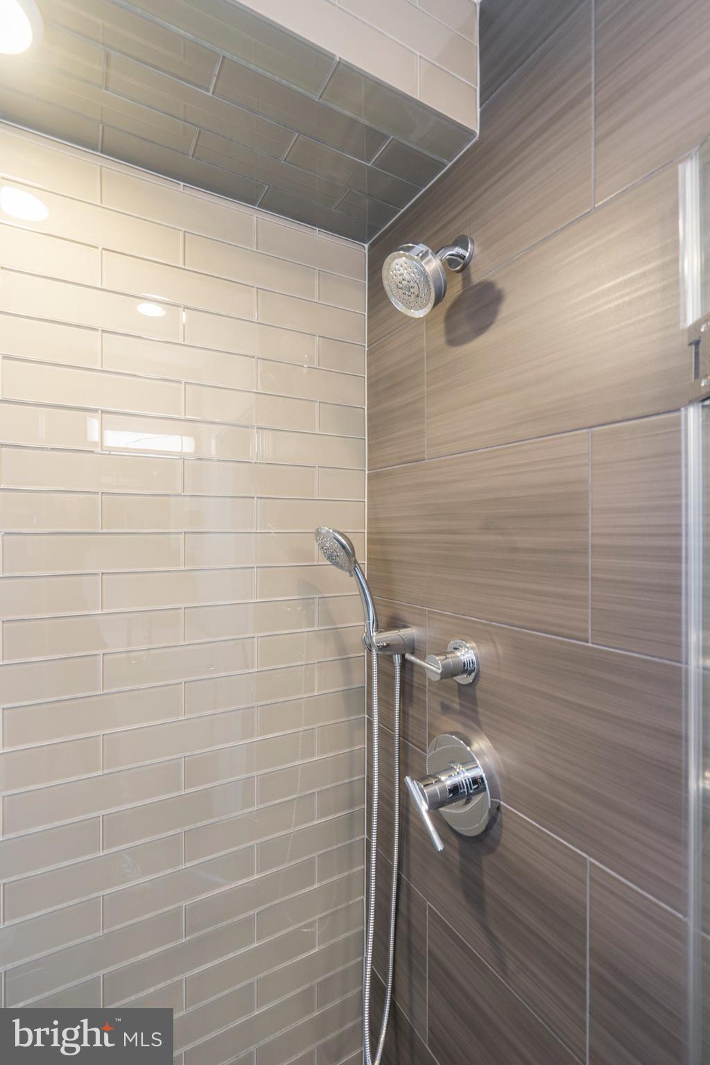 1641 Fitzwater Street, Unit B Philadelphia, PA 19146 - Photo 21 of 36
