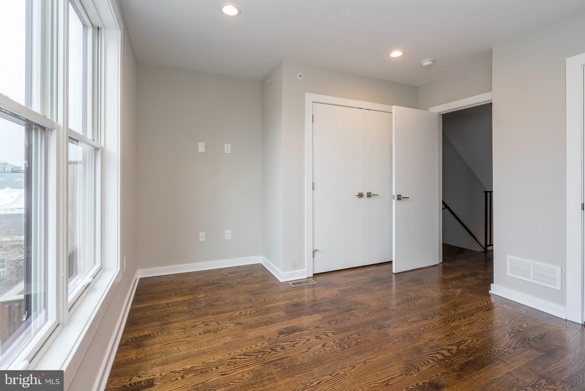 1641 Fitzwater Street, Unit B Philadelphia, PA 19146 - Photo 24 of 36