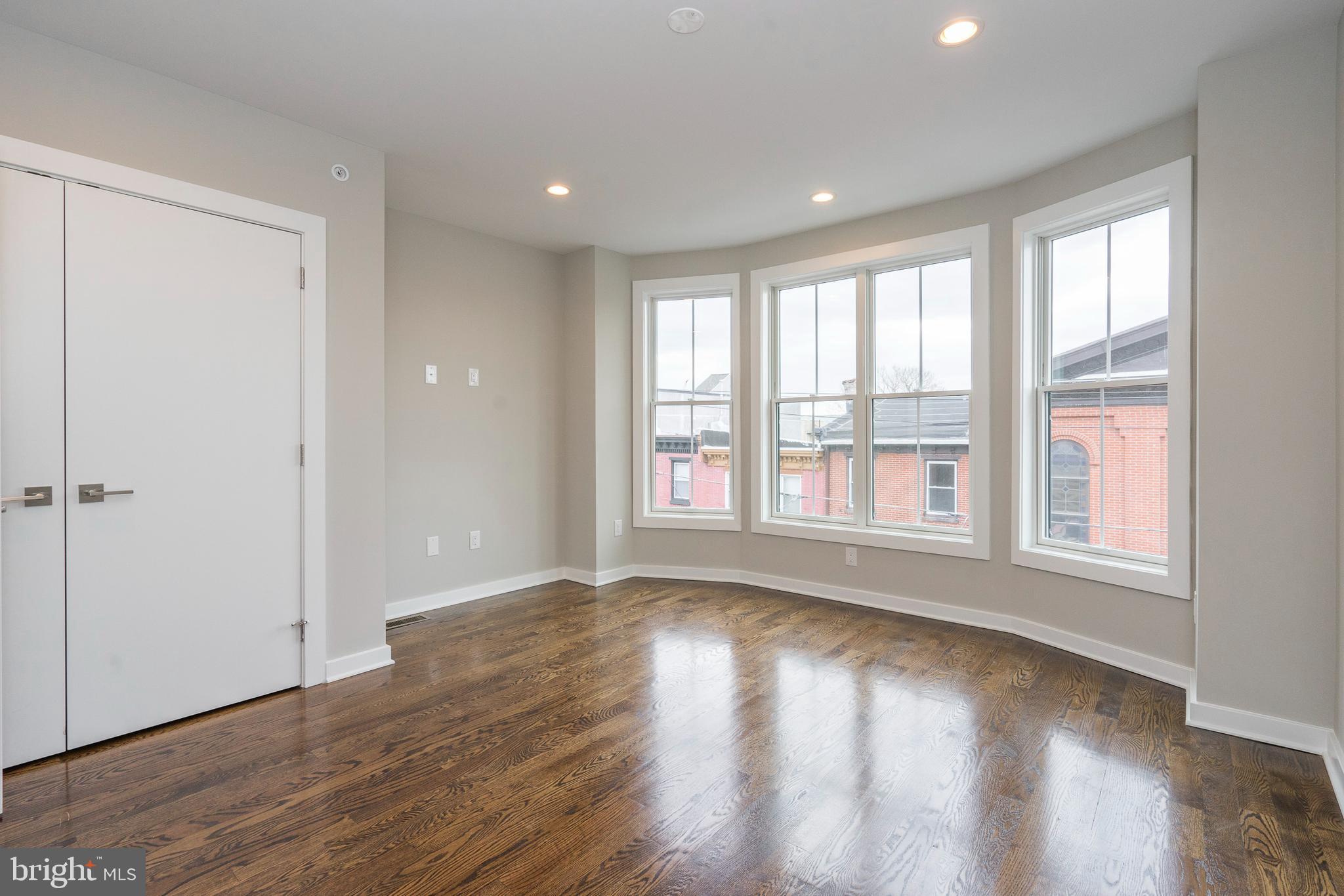 1641 Fitzwater Street, Unit B Philadelphia, PA 19146 - Photo 25 of 36