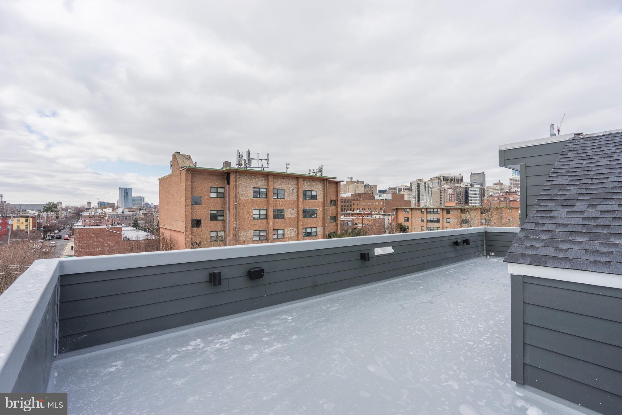1641 Fitzwater Street, Unit B Philadelphia, PA 19146 - Photo 33 of 36