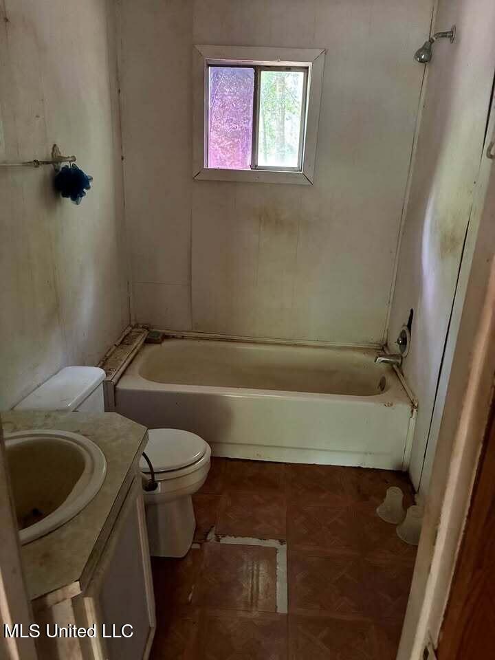 1135 Joe Dear Road Harrisville, MS 39082 - Photo 6 of 17 Joe Dear 14