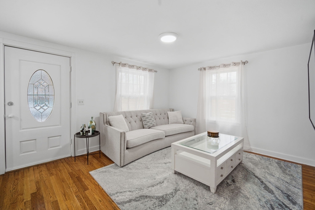 72 West Bay Path Terrace Springfield, MA 01109 - Photo 12 of 27