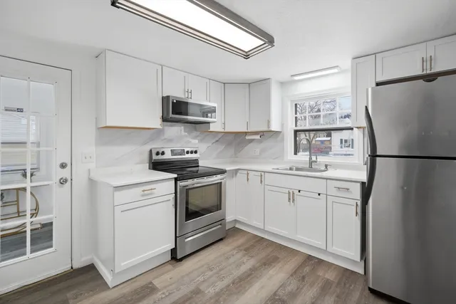 $265,000 | 72 West Bay Path Terrace, Springfield, MA 01109