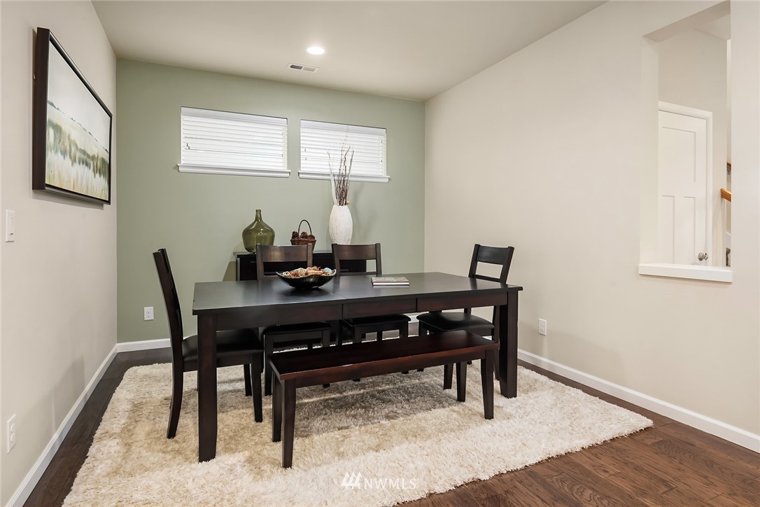 13722 174th Avenue Southeast Renton, WA 98059 - Photo 14 of 31