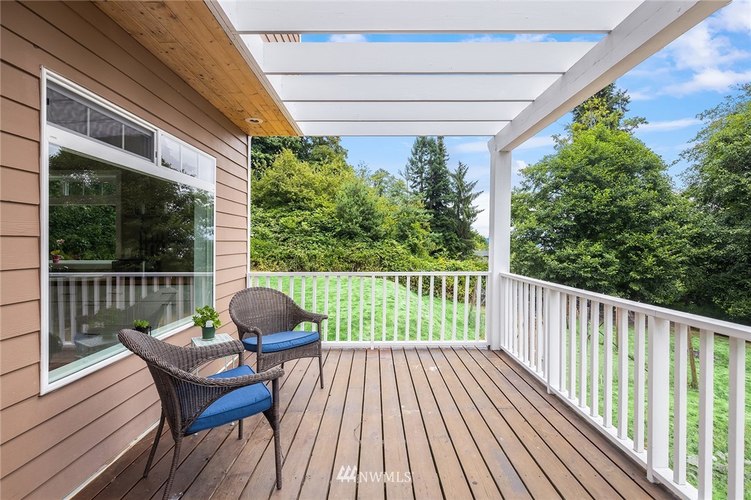 8132 Southwest Dilworth Road Vashon, WA 98070 - Photo 22 of 35 Gallery Image 22
