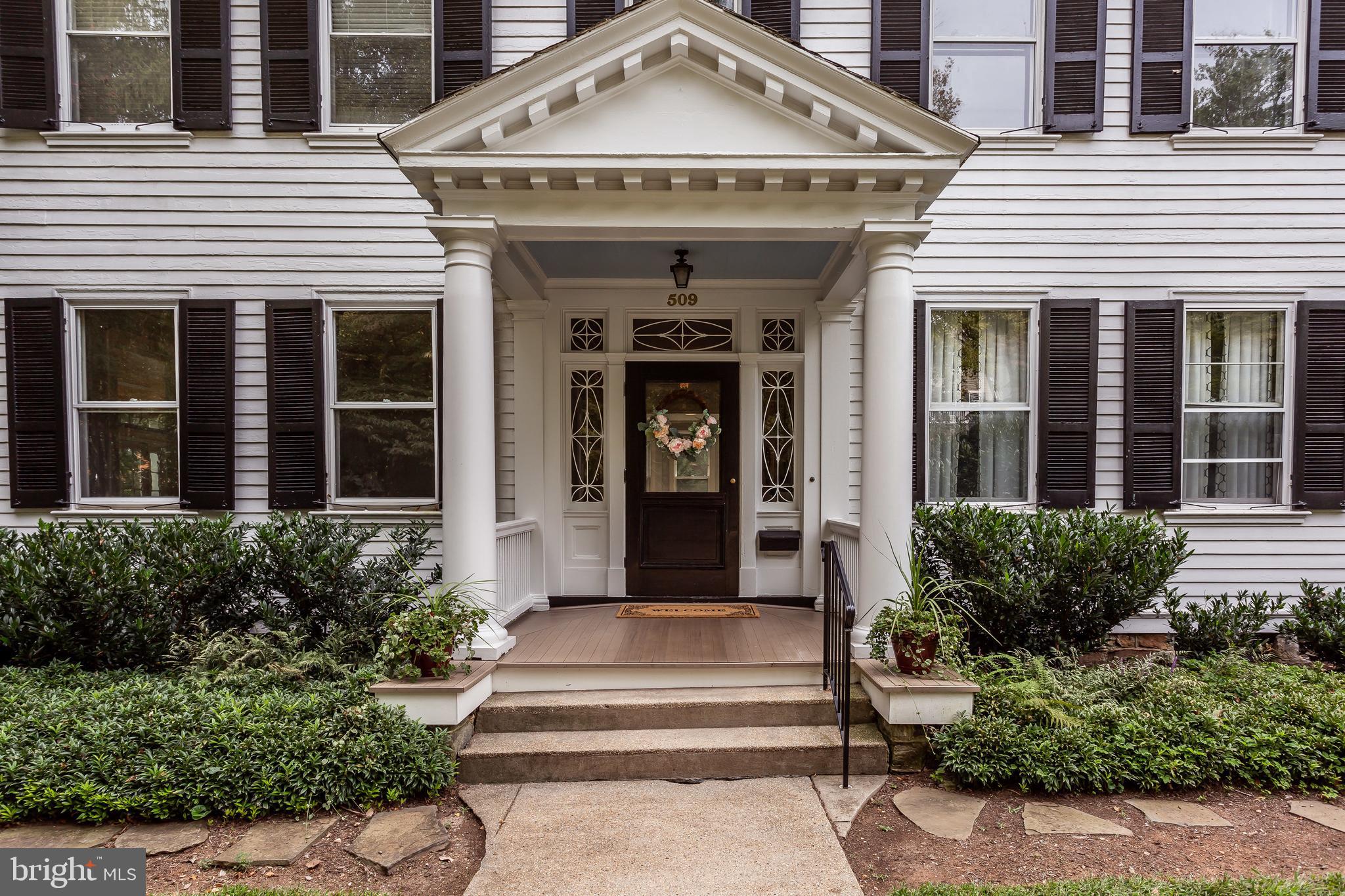 509 Woodlawn Road Baltimore, MD 21210 - Photo 5 of 76 Welcome Home!