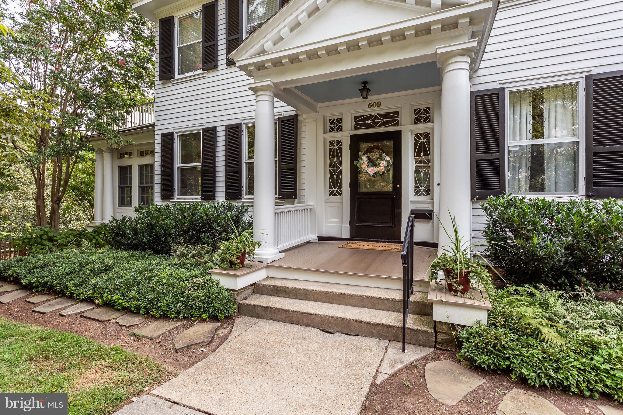 509 Woodlawn Road Baltimore, MD 21210 - Photo 7 of 76 Welcome Home!