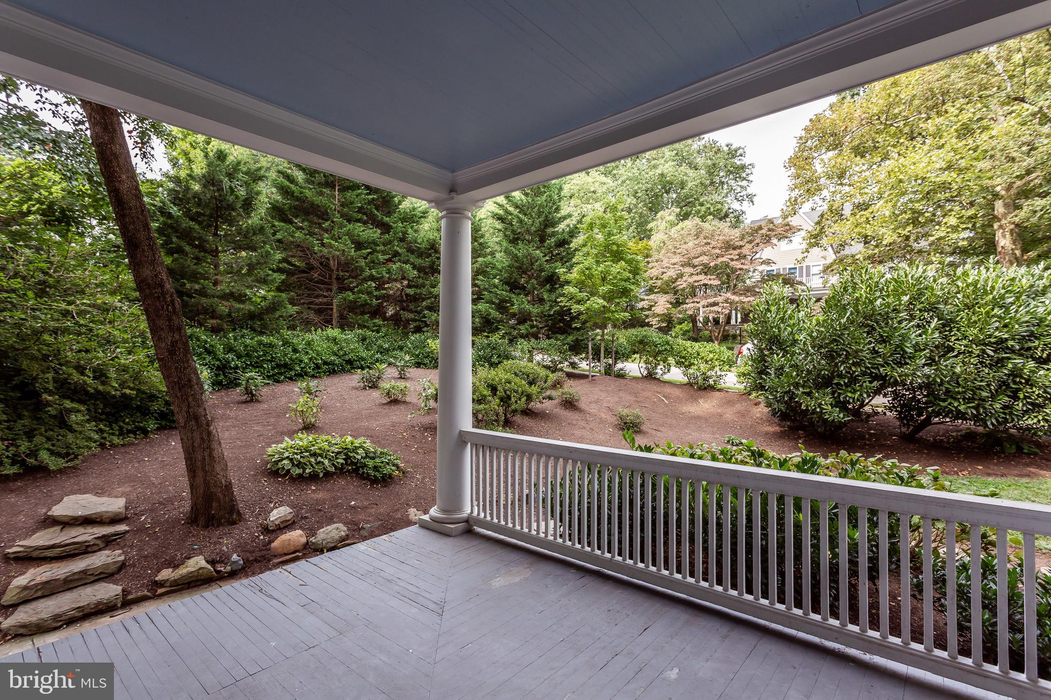 509 Woodlawn Road Baltimore, MD 21210 - Photo 8 of 76 Stunning Porch View