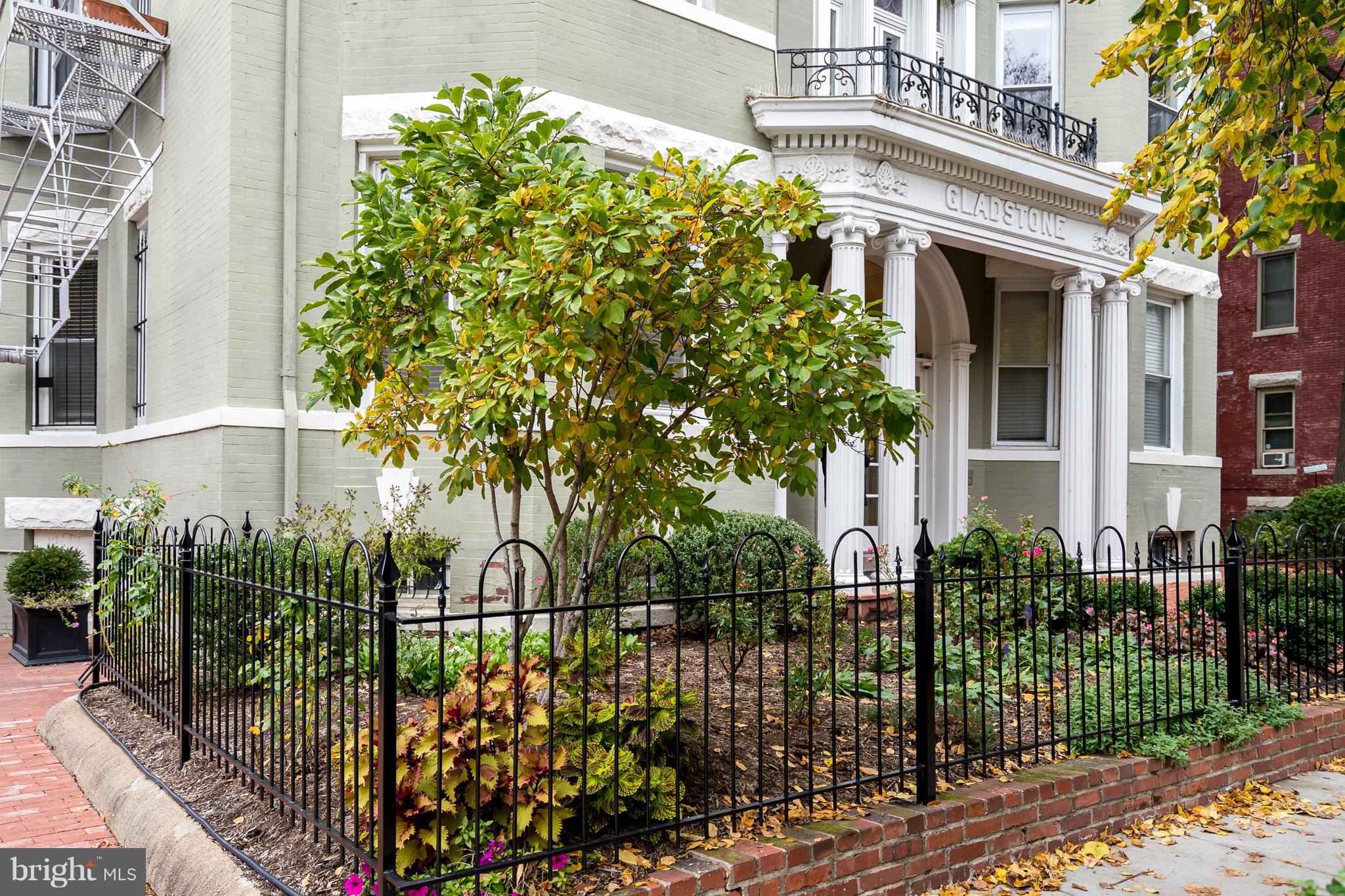 1423 R Street Northwest, Unit B1 Washington, DC 20009 - Photo 4 of 21 Gallery Image 4