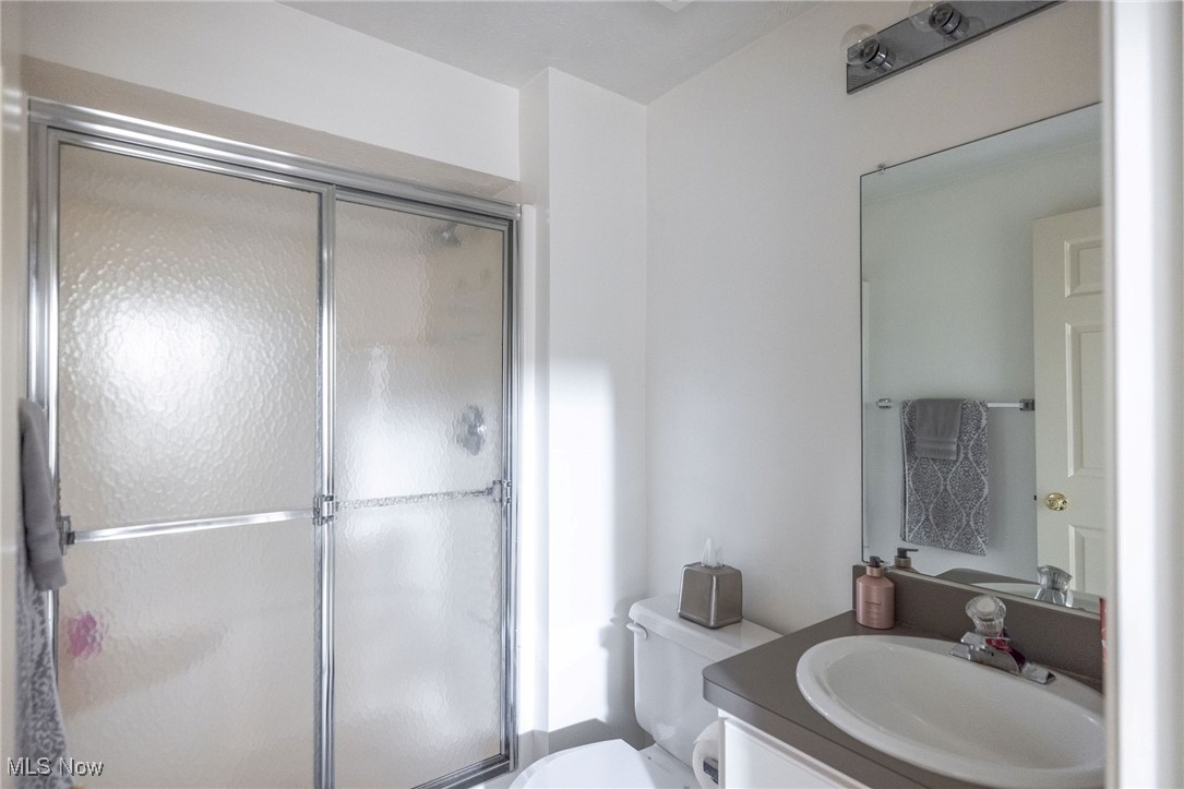 865 Overlook Ridge Drive Cleveland, OH 44109 - Photo 19 of 28 Gallery Image 19