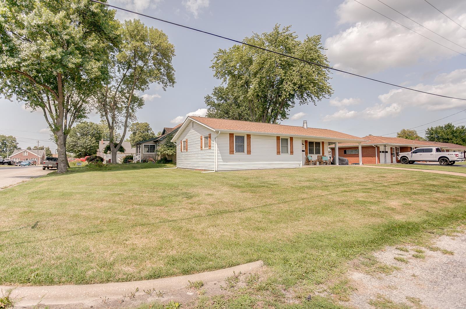 413 Walnut Street Waterloo, IL 62298 - Photo 2 of 30