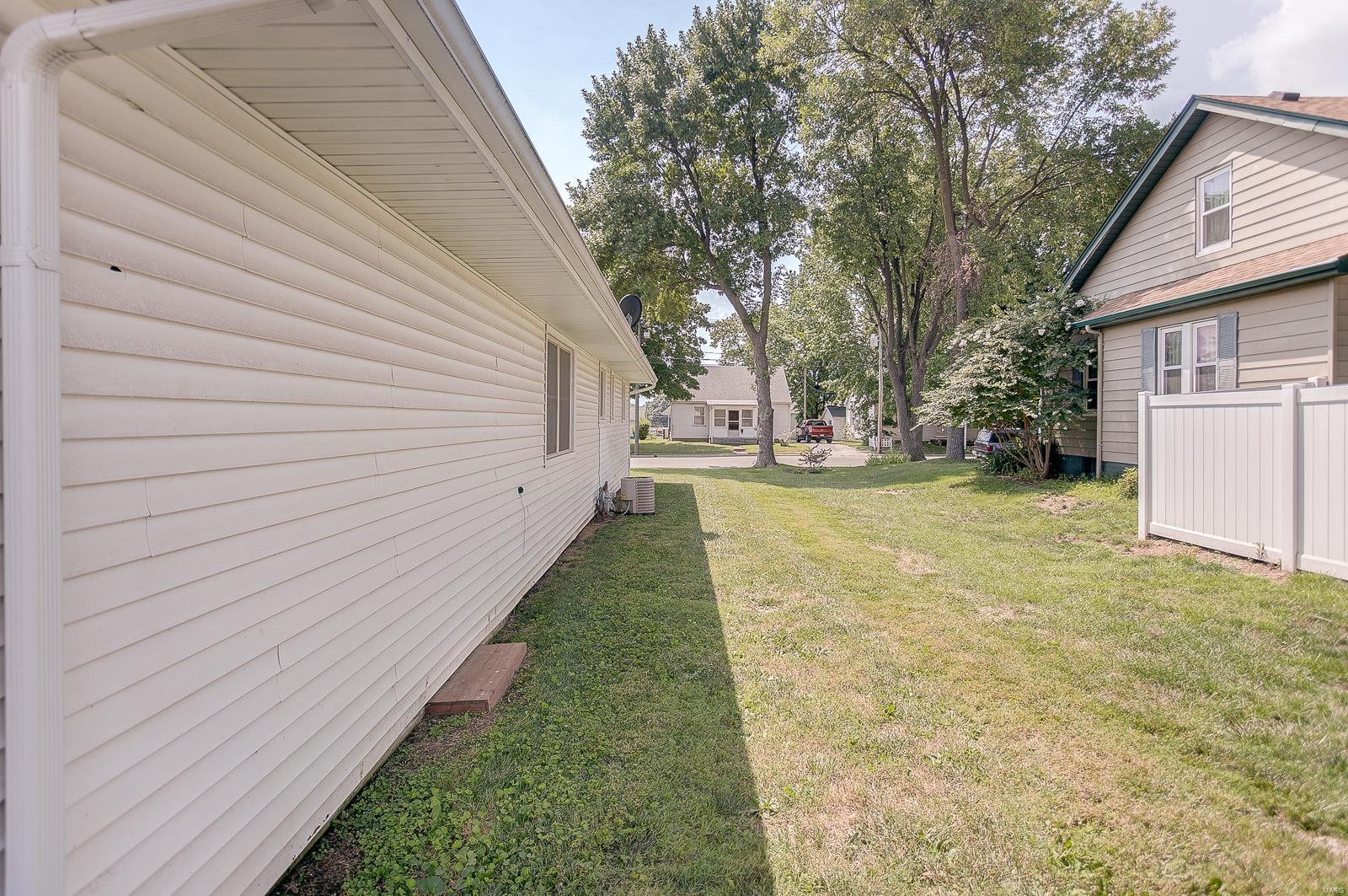413 Walnut Street Waterloo, IL 62298 - Photo 29 of 30