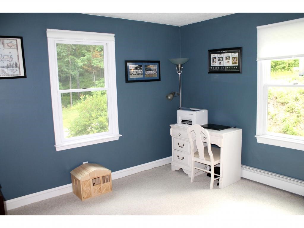 195 Mont Vernon Road New Boston, NH 03070 - Photo 15 of 36 Gallery Image 15