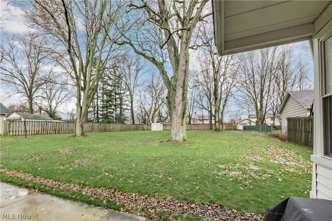 1608 Sunview Road Lyndhurst, OH 44124 - Photo 6 of 41 Gallery Image 6
