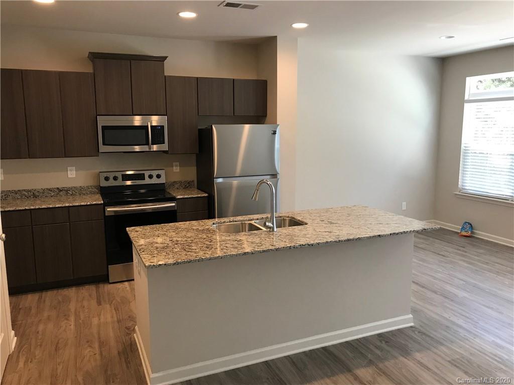 232 Overstone Court, Unit 13 Fort Mill, SC 29715 - Photo 4 of 21