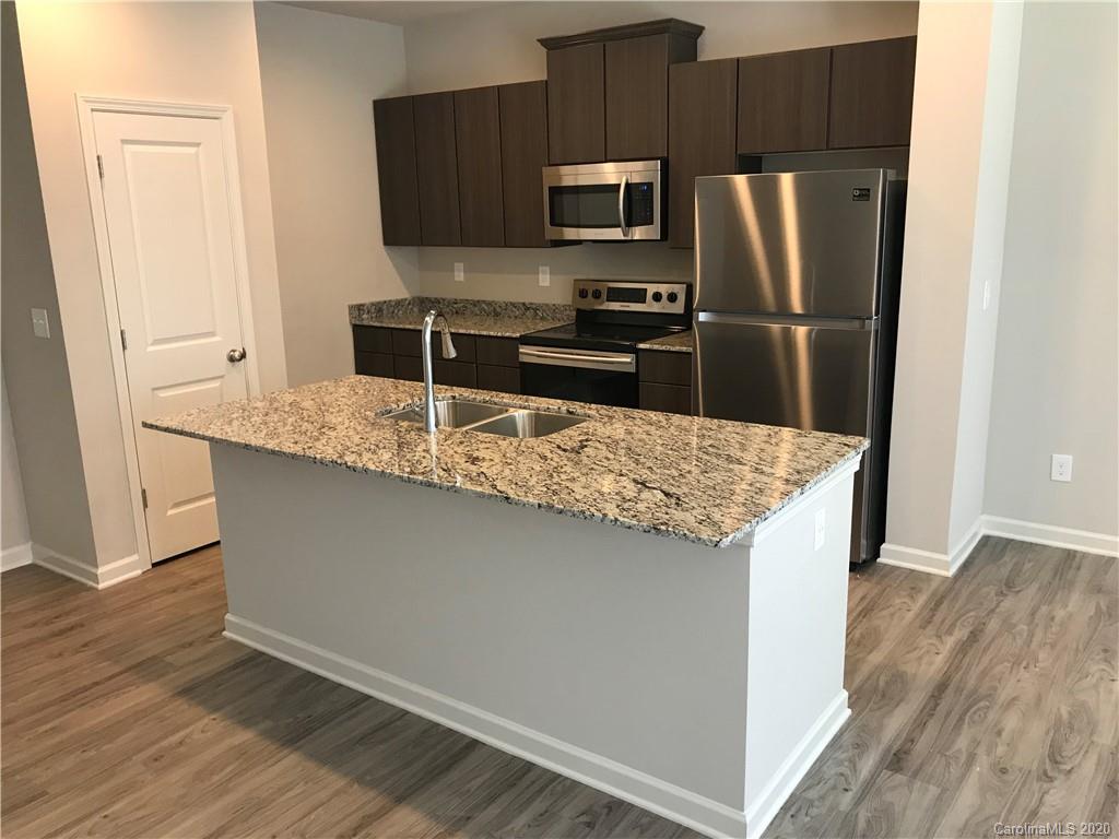 232 Overstone Court, Unit 13 Fort Mill, SC 29715 - Photo 5 of 21