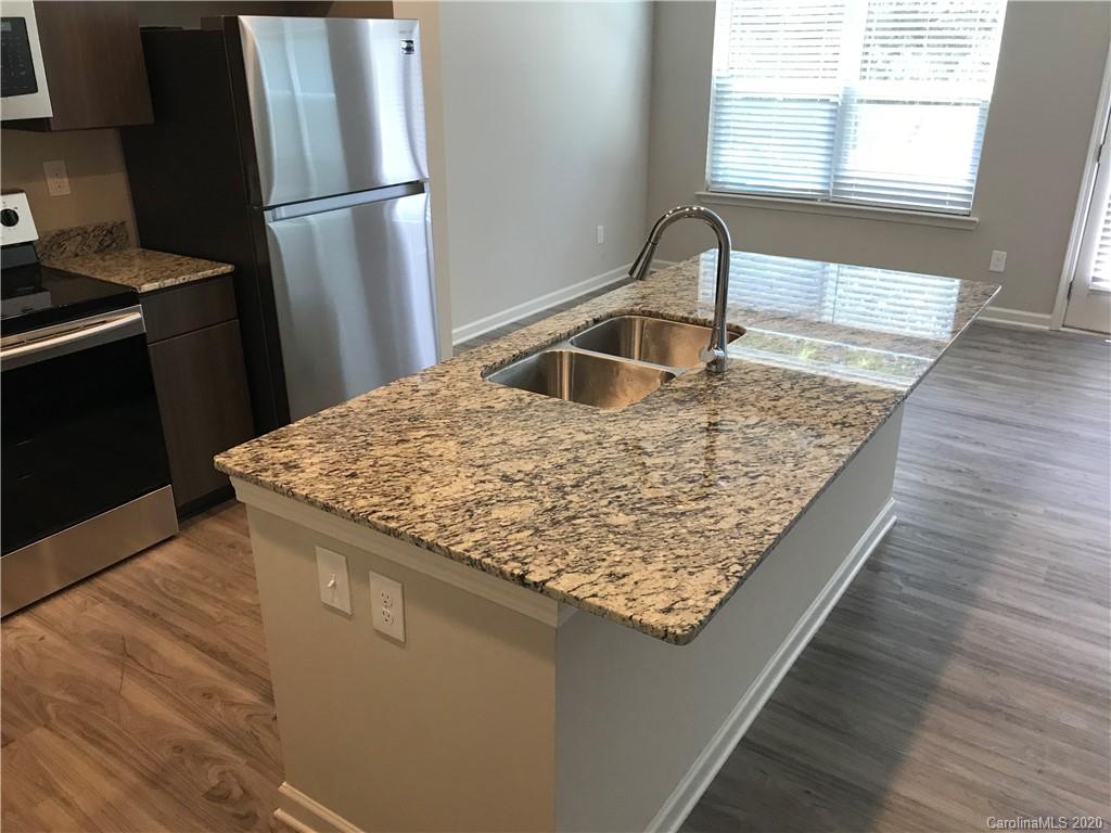 232 Overstone Court, Unit 13 Fort Mill, SC 29715 - Photo 6 of 21