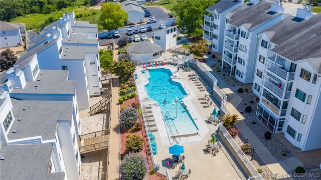 $250,000 | 1121 Passover Road, Unit I8, Osage Beach, MO 65065