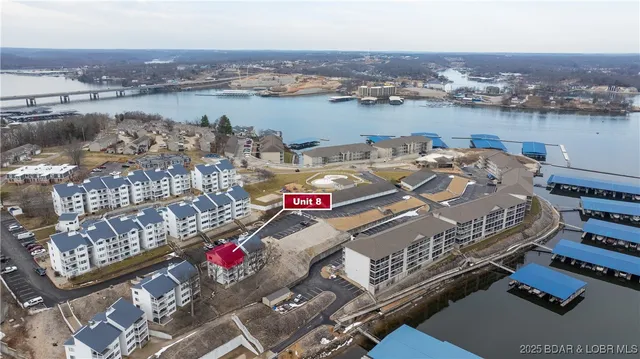 $250,000 | 1121 Passover Road, Unit I8, Osage Beach, MO 65065