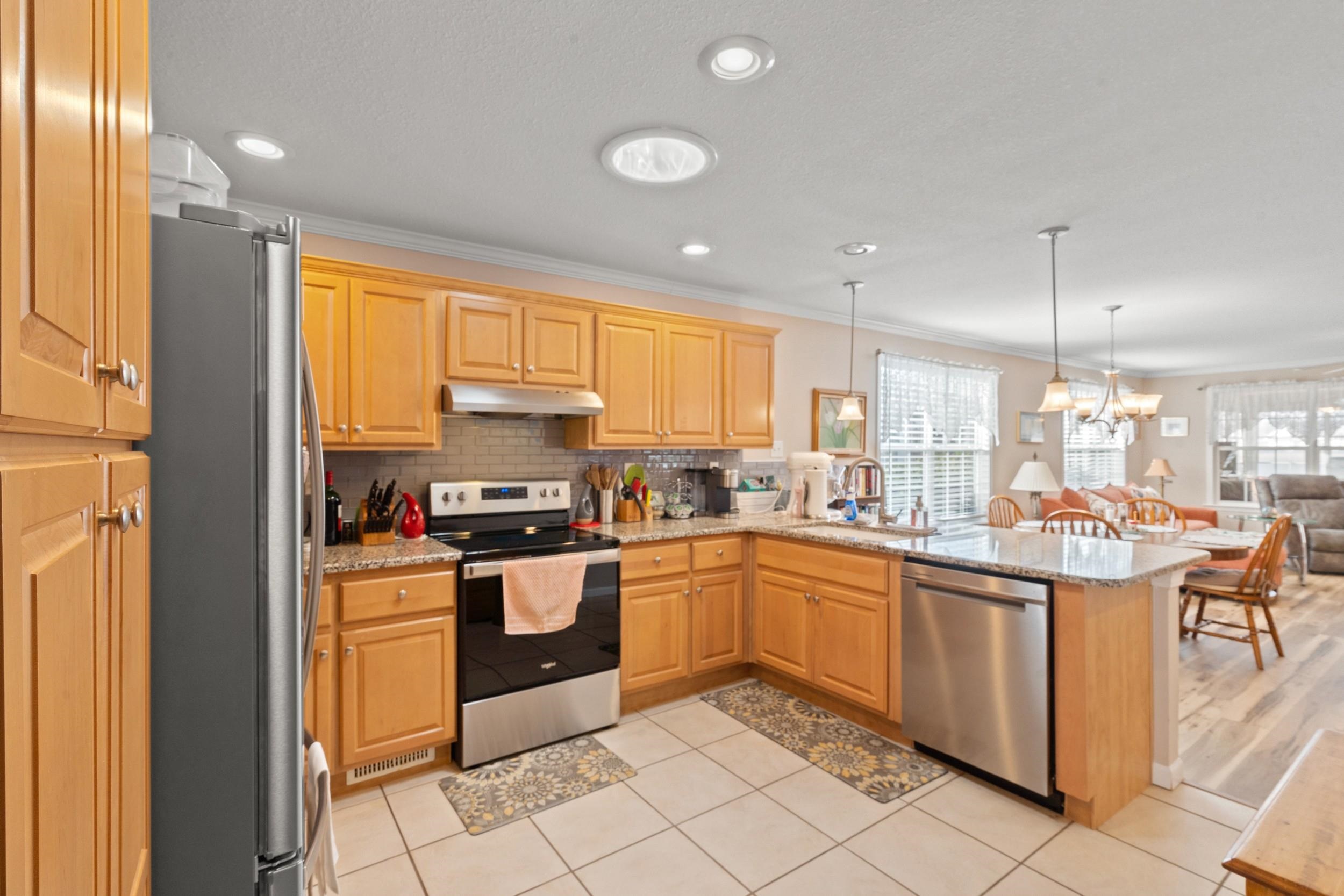 246 Lakeside Crossing Drive Conway, SC 29526 - Photo 11 of 40