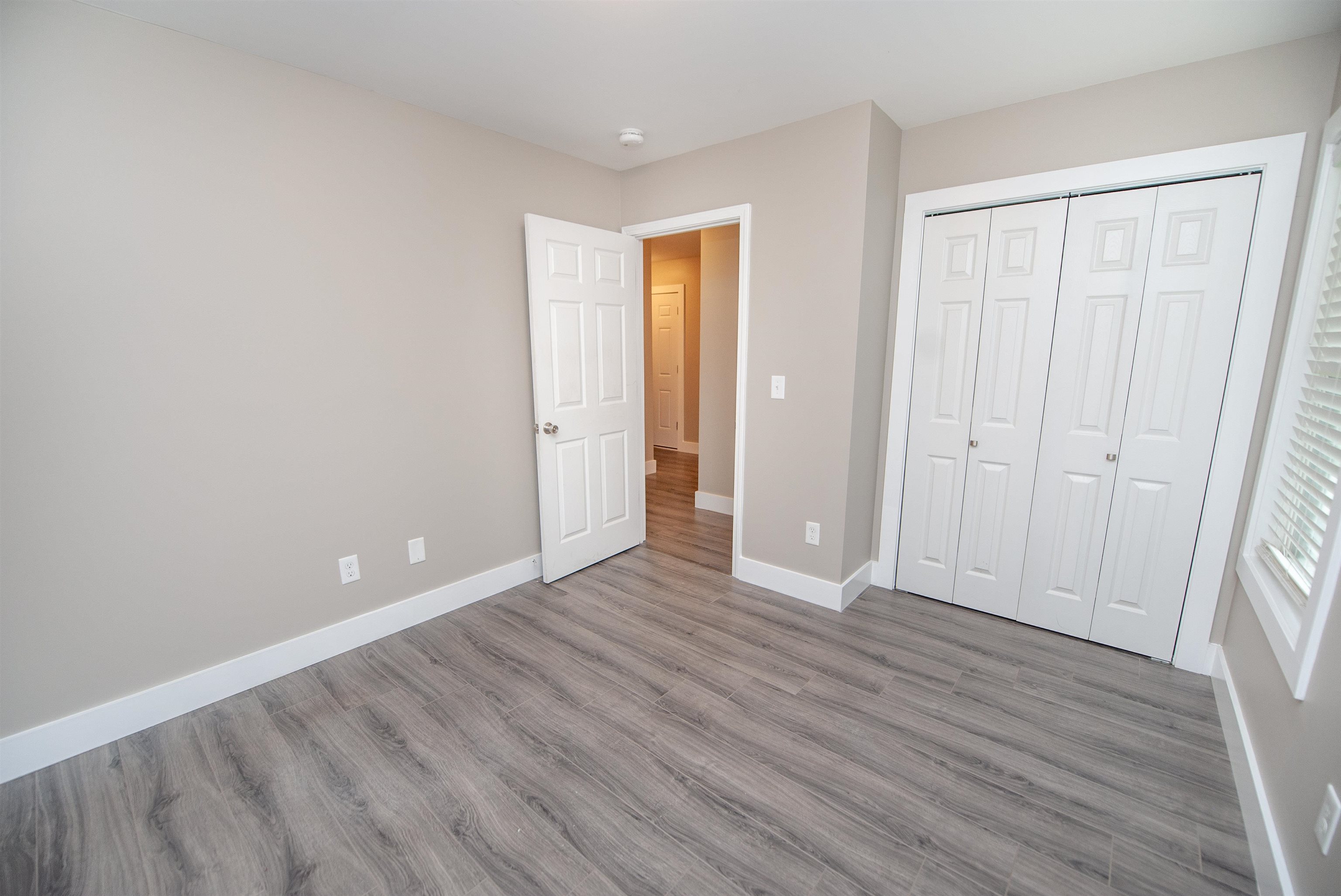 330 Gale Wind Court Inman, SC 29349 - Photo 3 of 24