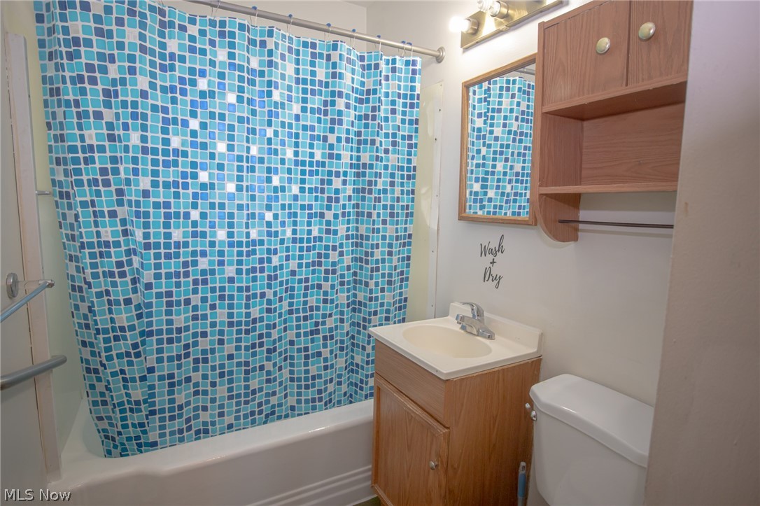 13708 Rockside Road Garfield Heights, OH 44125 - Photo 14 of 27