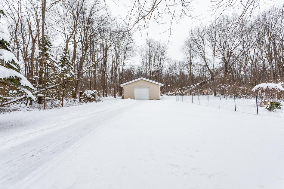 1600 North Dearing Road Parma, MI 49269 - Photo 29 of 32 5R9A0061