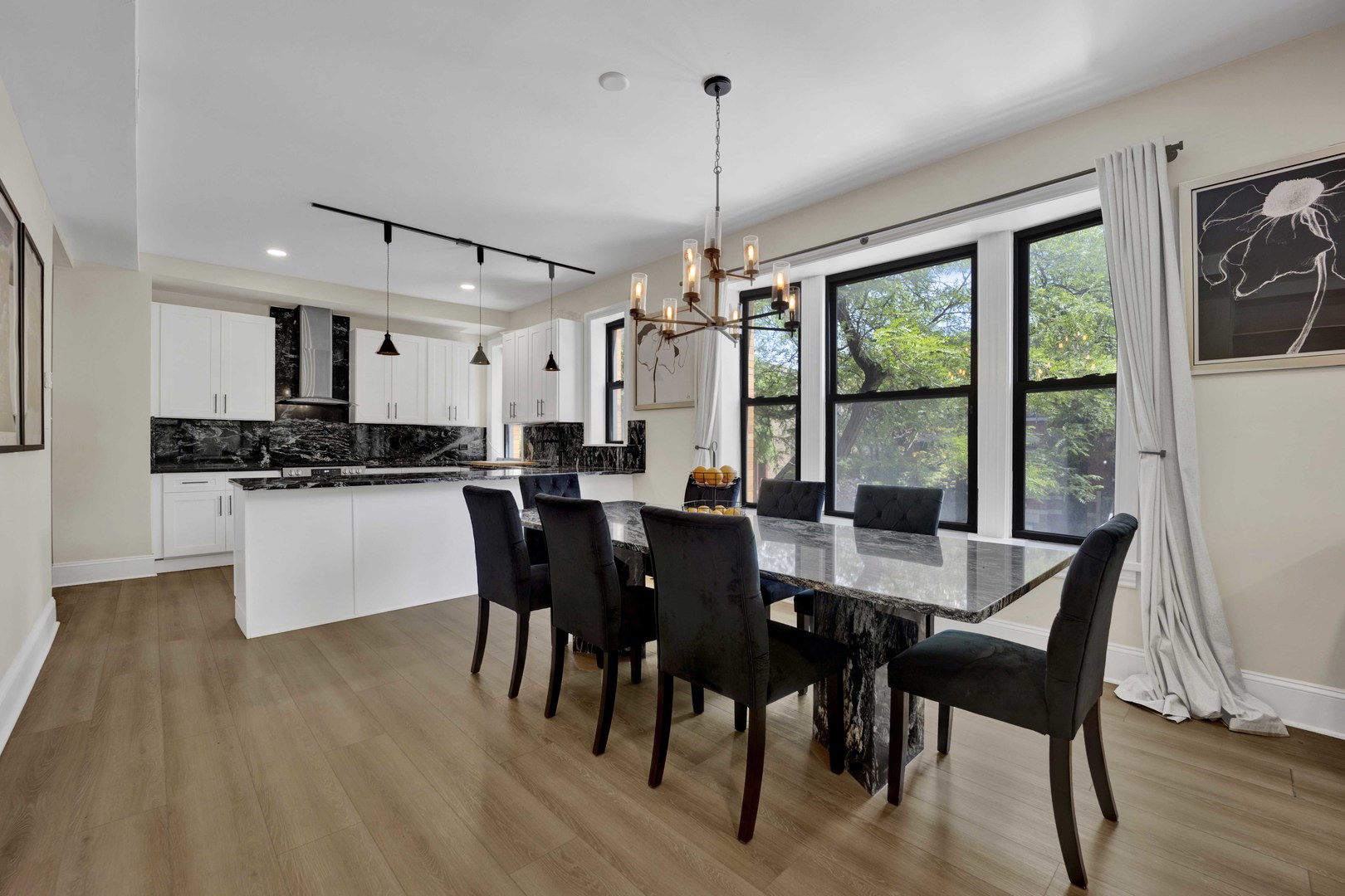 1400 West Flournoy Street Chicago, IL 60607 - Photo 7 of 44