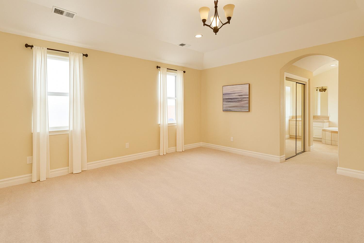 25162 Burton Way Madera, CA 93638 - Photo 4 of 47