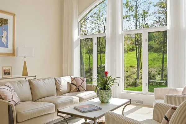 $2,250,000 | 2001 Old Orchard Place, Gibsonia, PA 15044