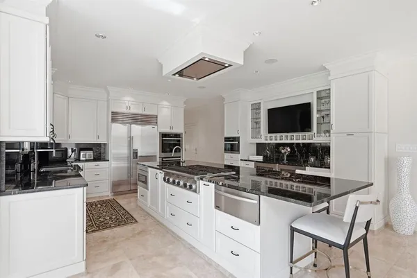 $2,250,000 | 2001 Old Orchard Place, Gibsonia, PA 15044