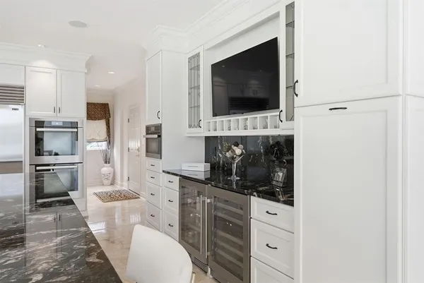 $2,250,000 | 2001 Old Orchard Place, Gibsonia, PA 15044