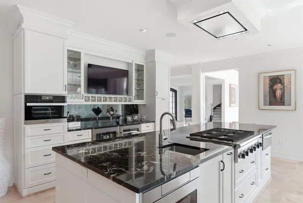 $2,250,000 | 2001 Old Orchard Place, Gibsonia, PA 15044