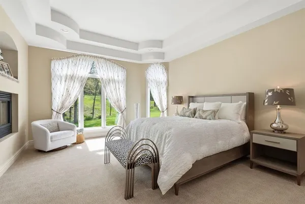 $2,250,000 | 2001 Old Orchard Place, Gibsonia, PA 15044