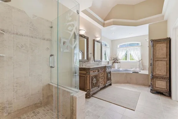 $2,250,000 | 2001 Old Orchard Place, Gibsonia, PA 15044