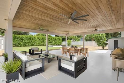 1657 Ardmore Road Fort Myers, FL 33901 - Photo 35 of 49 Gallery Image 35