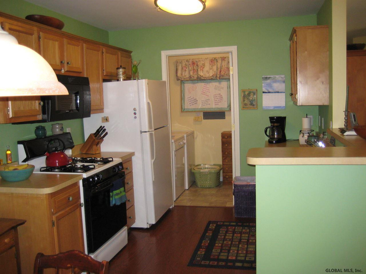503 Cedar Rensselaer, NY 12144 - Photo 7 of 22 Photo 7