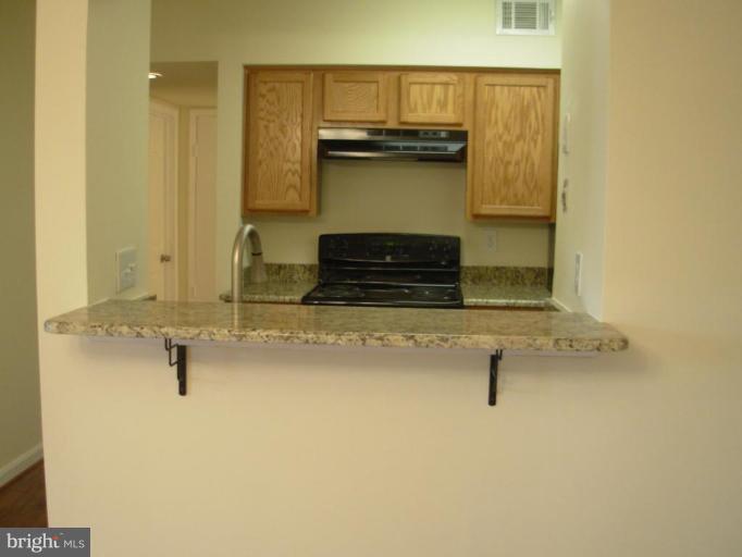 5821 Royal Ridge Drive, Unit J Springfield, VA 22152 - Photo 6 of 12 Breakfast Area