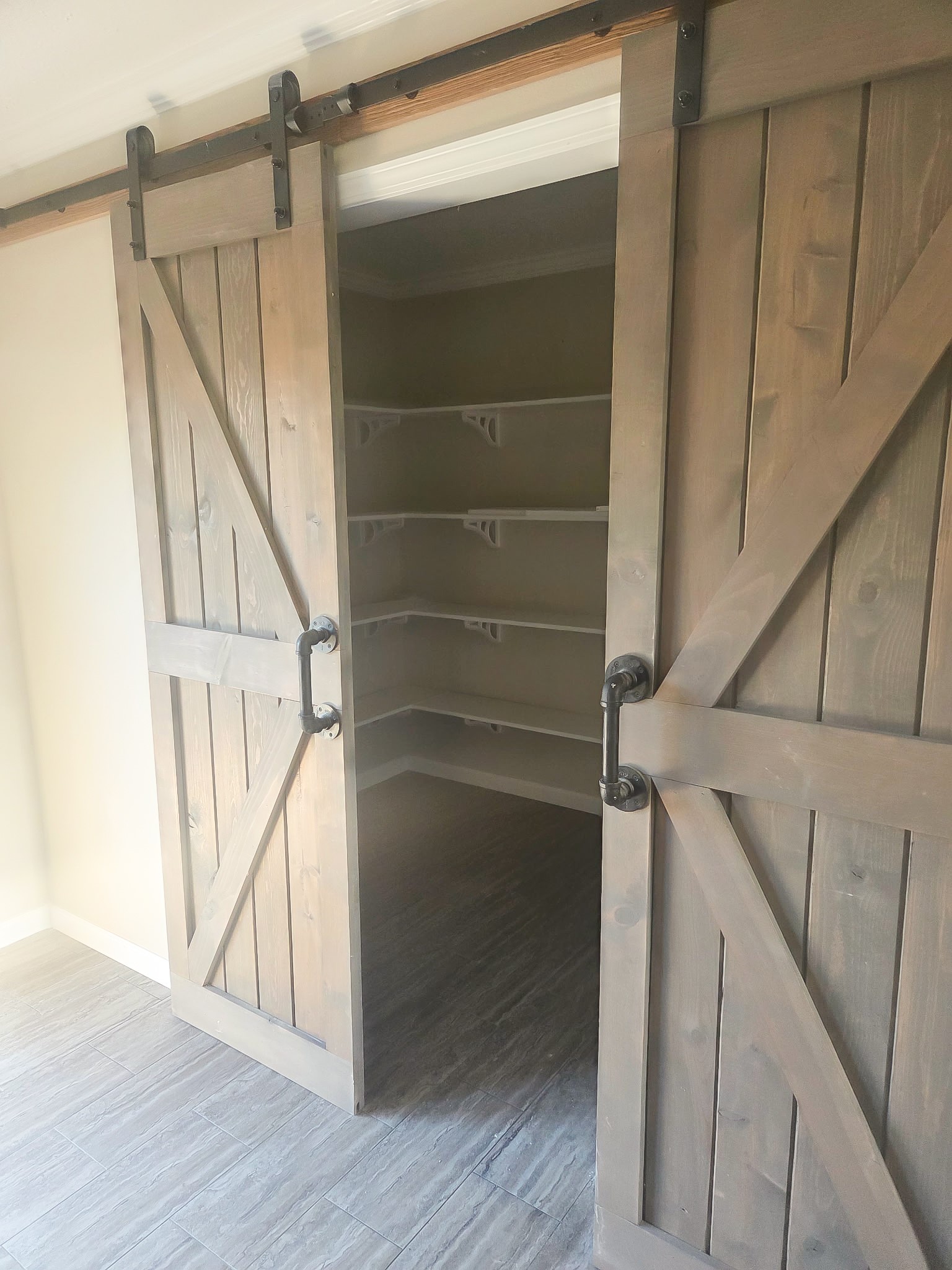 2408 Highway 79 Buffalo, TX 75831 - Photo 12 of 17 a view of entryway