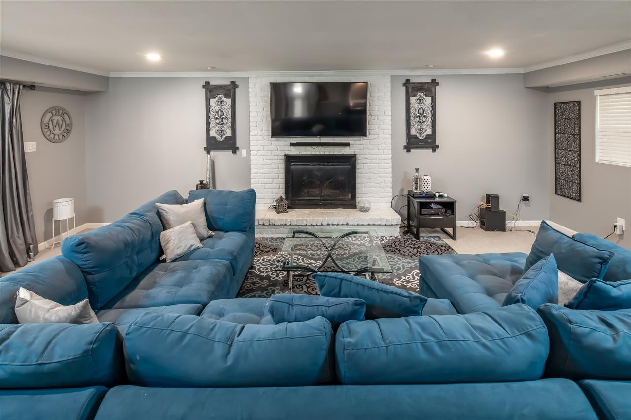 2000 Port Royal Road Raleigh, NC 27609 - Photo 17 of 29 Photo 17
