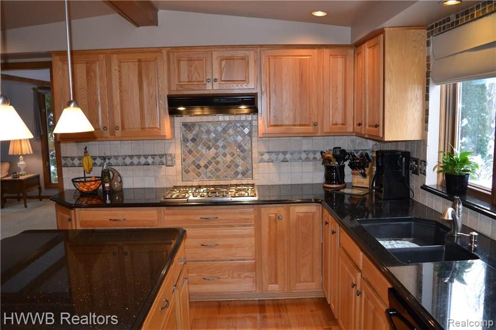 3397 Rocky Crest Drive Rochester Hills, MI 48306 - Photo 11 of 52